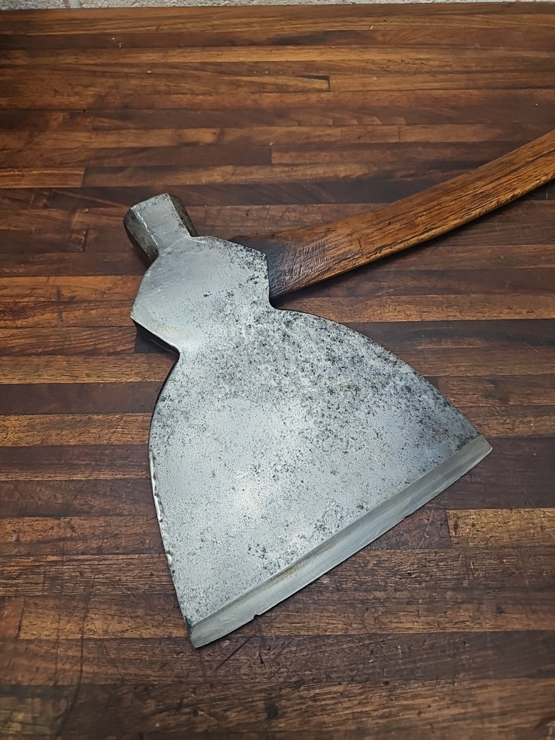 R8- RARE antique UNDERHILL Nashua, NH Polled Broad Killing Axe 5 lb 12 oz