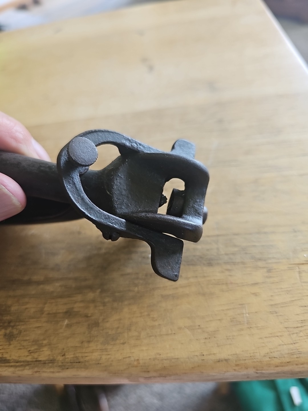 VTG SAW SET, MONARCH,DISSTON & SONS,USA,Tooth Setting Pliers . 6″ Long.