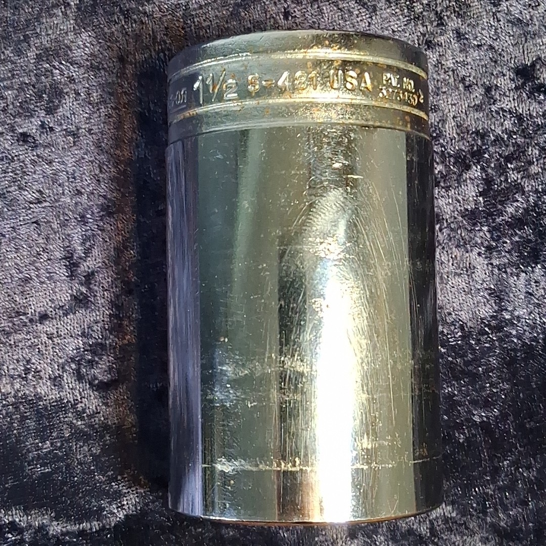 Snap-on Standard S481 Deep Well Socket 1½” SAE 1/2″ Drive 12 Point Chrome USA