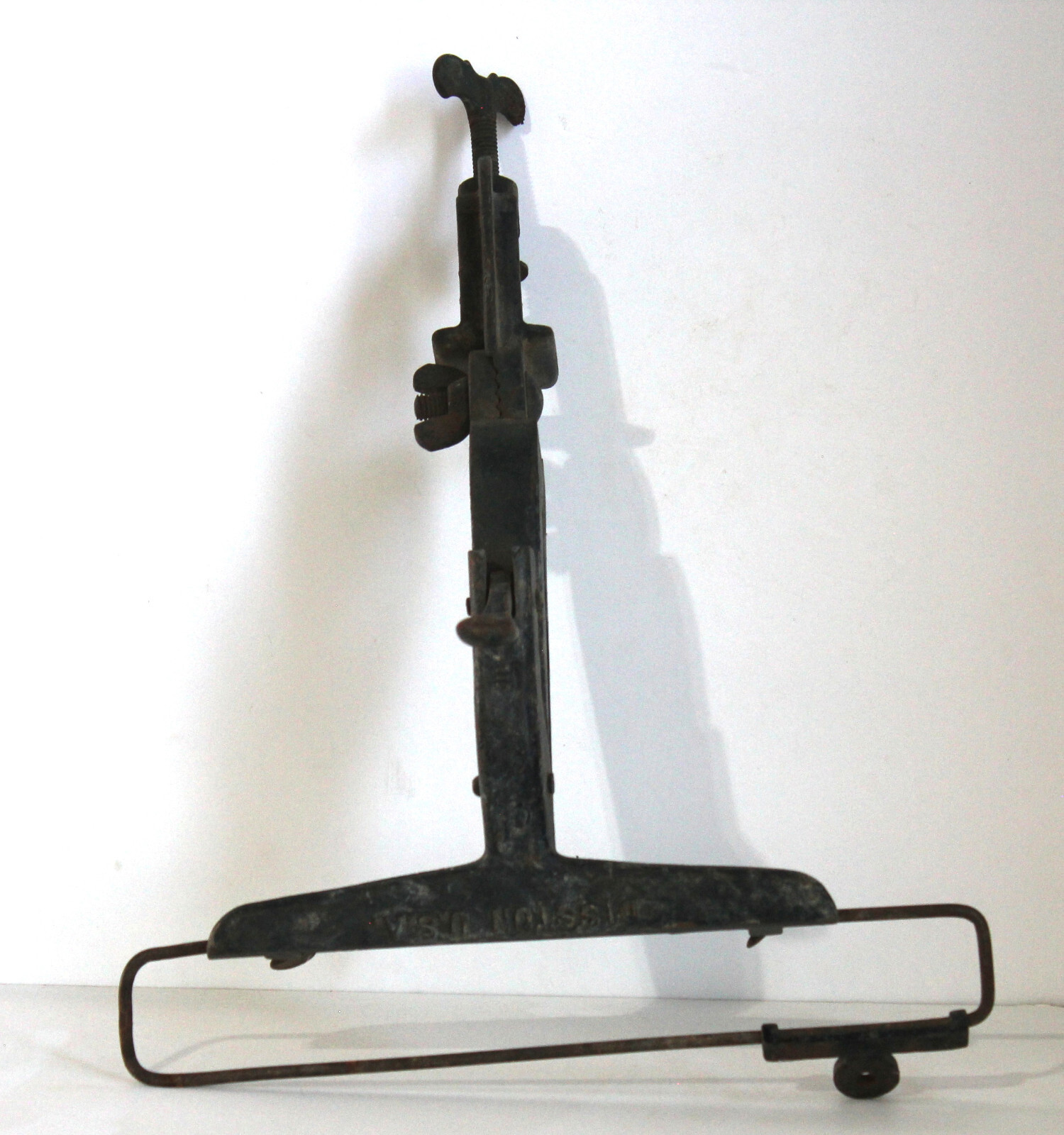 Disston No 2 Saw Vise Clamp Wood Blade Sharpening Tool Bench Mount File Guide