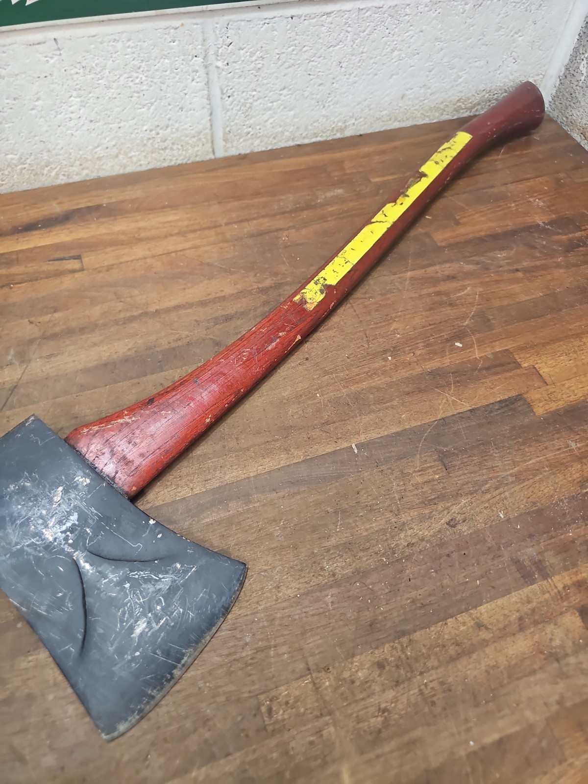 AC10- Vintage Plumb Single Bit Axe with bevels 4 lb 5 oz