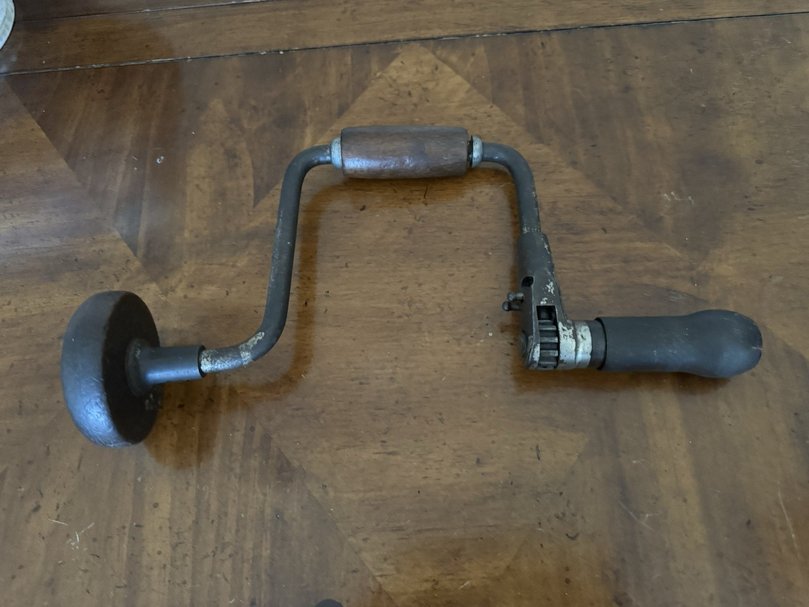 ANTIQUE PECK, STOW, WILCOX & CO.BIT BRACE REVERSING, REVOLVING HEAD & H PAT.1881