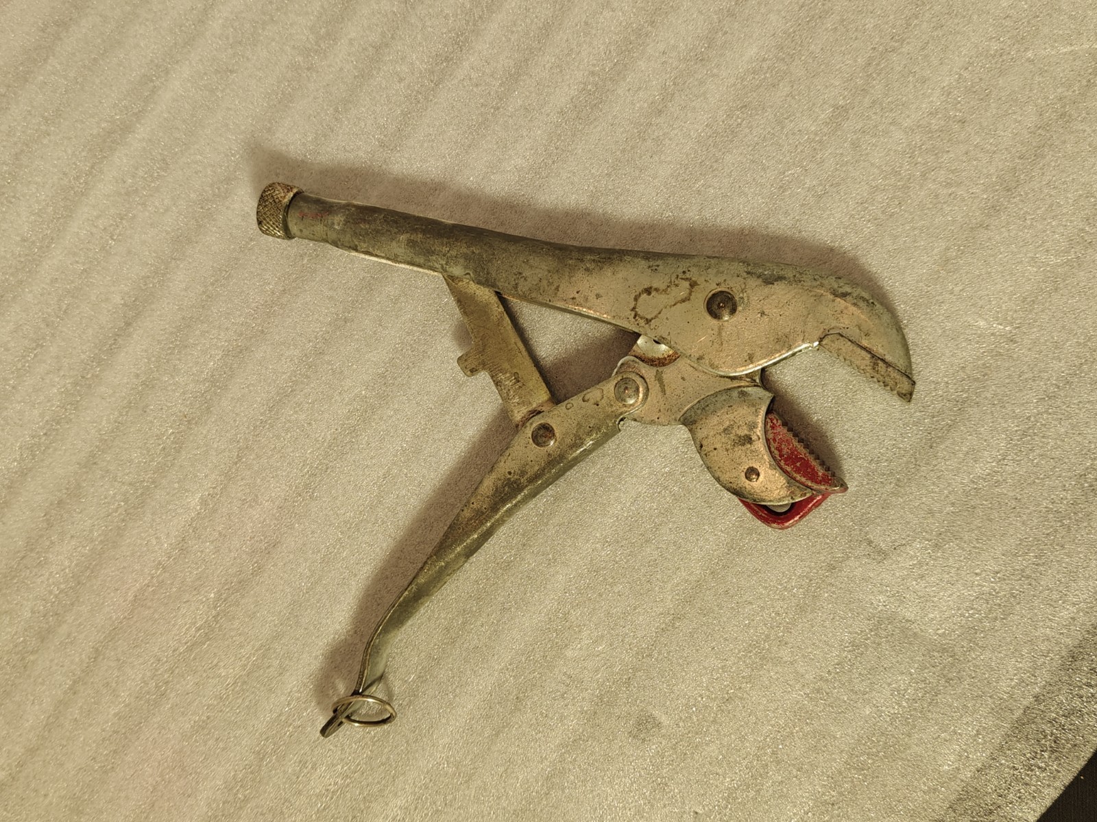 VINTAGE PLI-RENCH WHALE TOOL CORP NY VISE GRIPS – Red Swivel Jaw