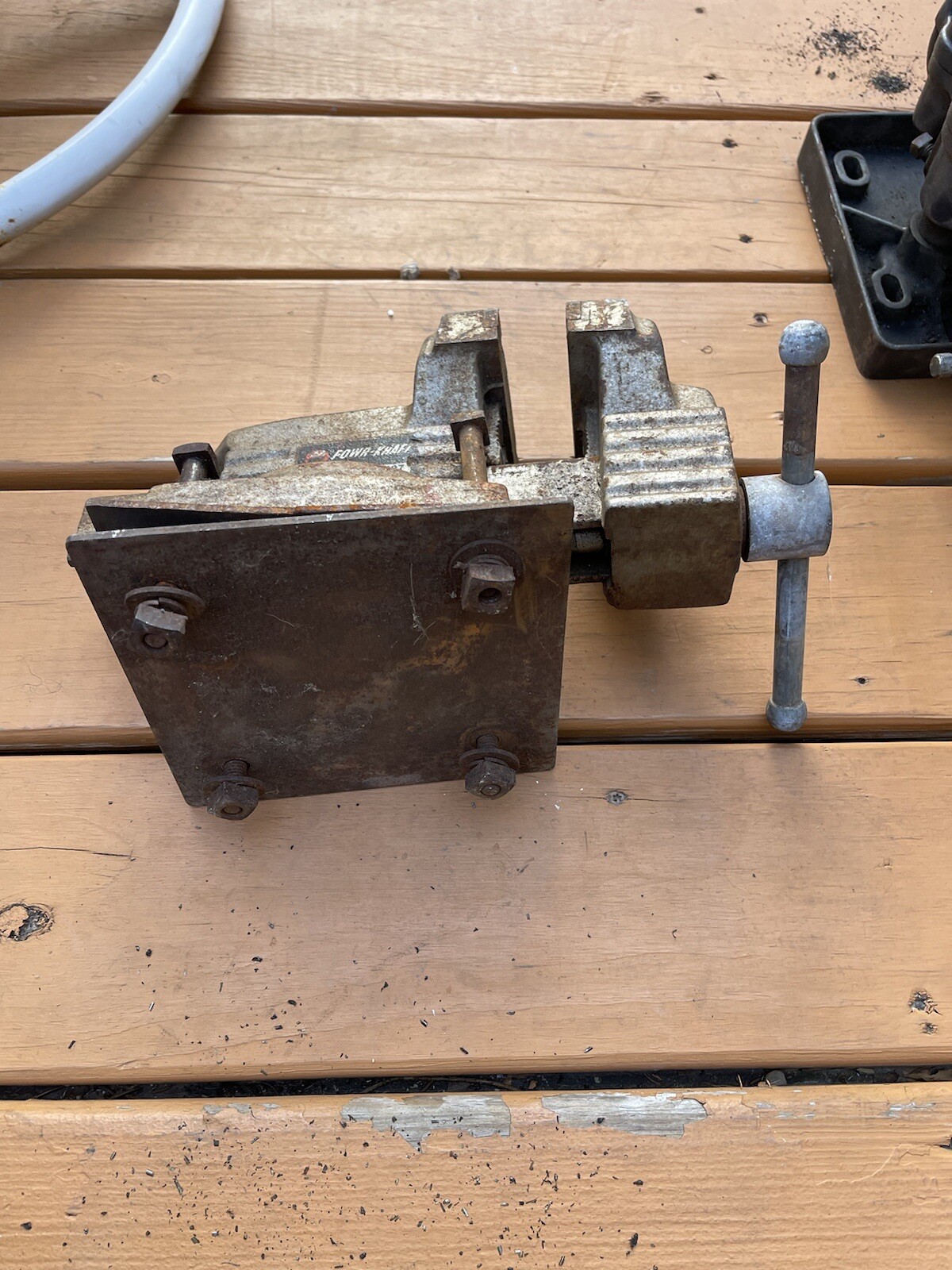MONTGOMERY WARD POWR-KRAFT 4″ Bench Vise ART DECO USA Model 84-5427