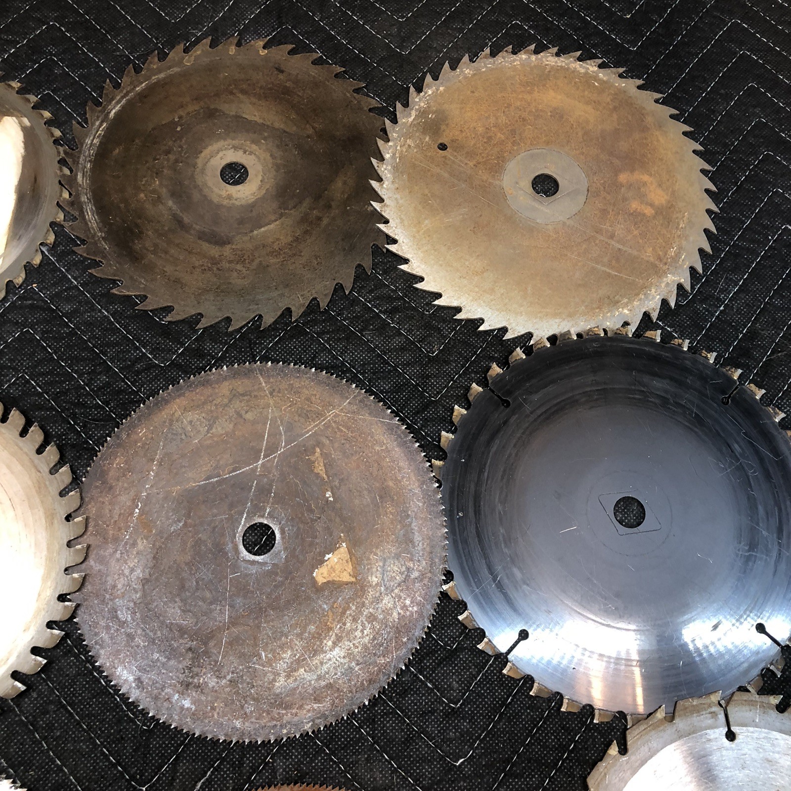 Lot Of 16 Old Metal 7-1/4”Round Saw Blades Toolmaking, Arts & Crafts, Shop Decor