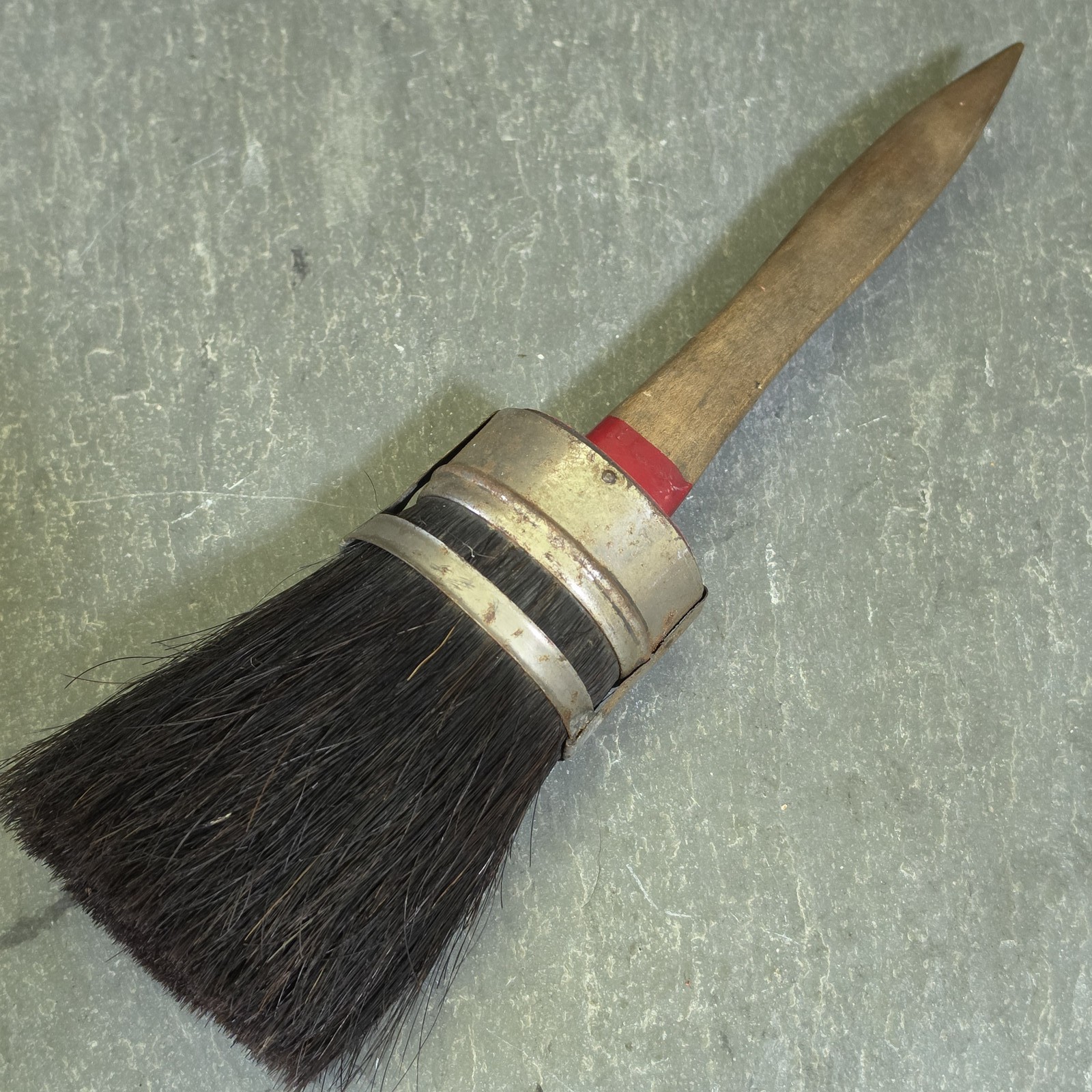 Antique Round Sash Paint Brush Primitive Pointed Wood Handle Black Paintbrush
