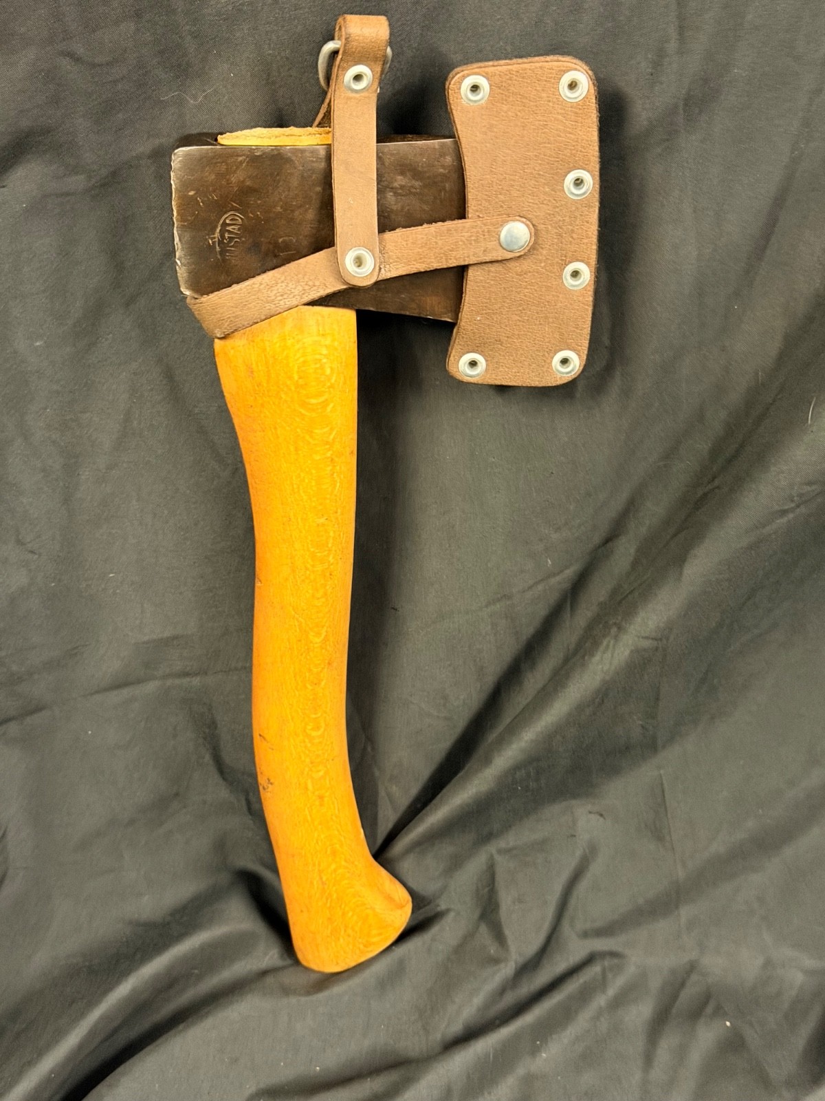 Vintage Norwegian Mustad Axe Hatchet Leather Sheath Norway 0.68kg 70mm Edge