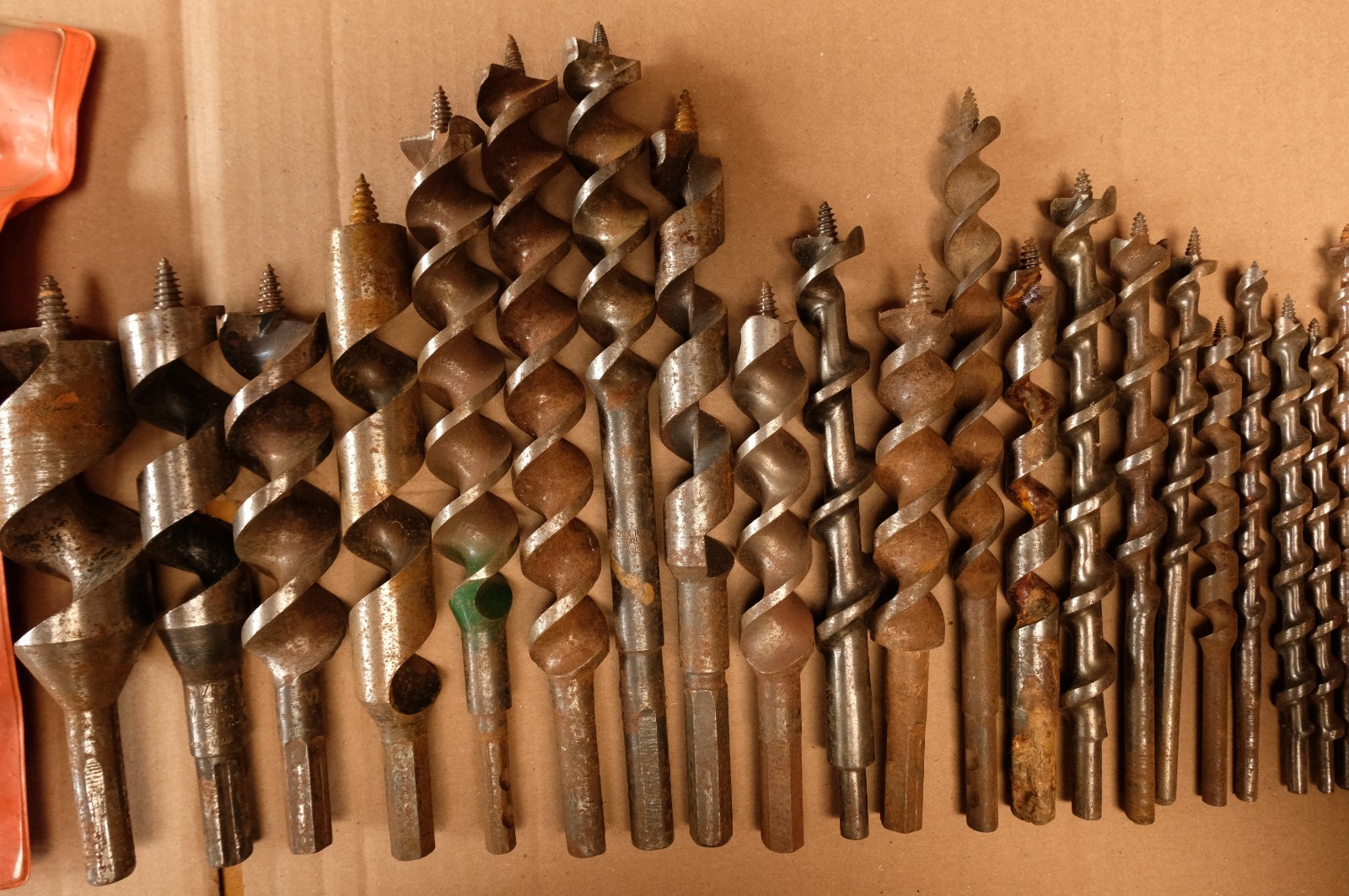 25pc. Lot Vintage Auger and Twist Bits Timber Framing Wood Boring 1-1/2″ to7/32″