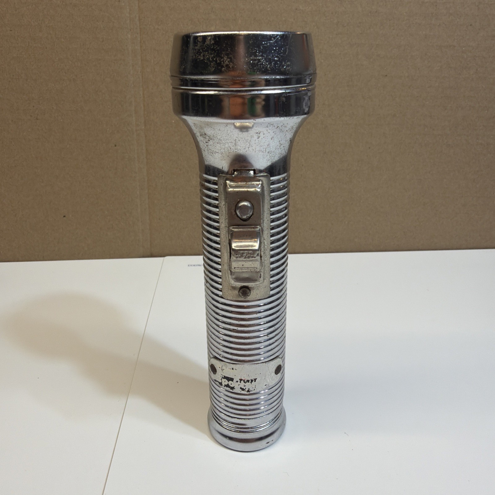 Vintage 1960s Rayovac Sportsman Premium Grade Flashlight 6 inch