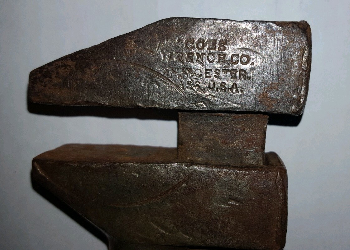 Vtg COES Pipe Monkey WRENCH CO Worcester Mass 10″ wood handle 2lbs 1.4 oz