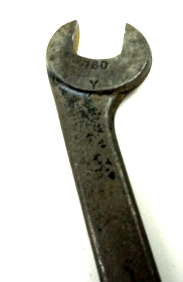 “VLCHEK” 1/4″ X 5/16″ (7/16″ X 1/2″ AF) Open End Wrench 760 Y Vintage Shield