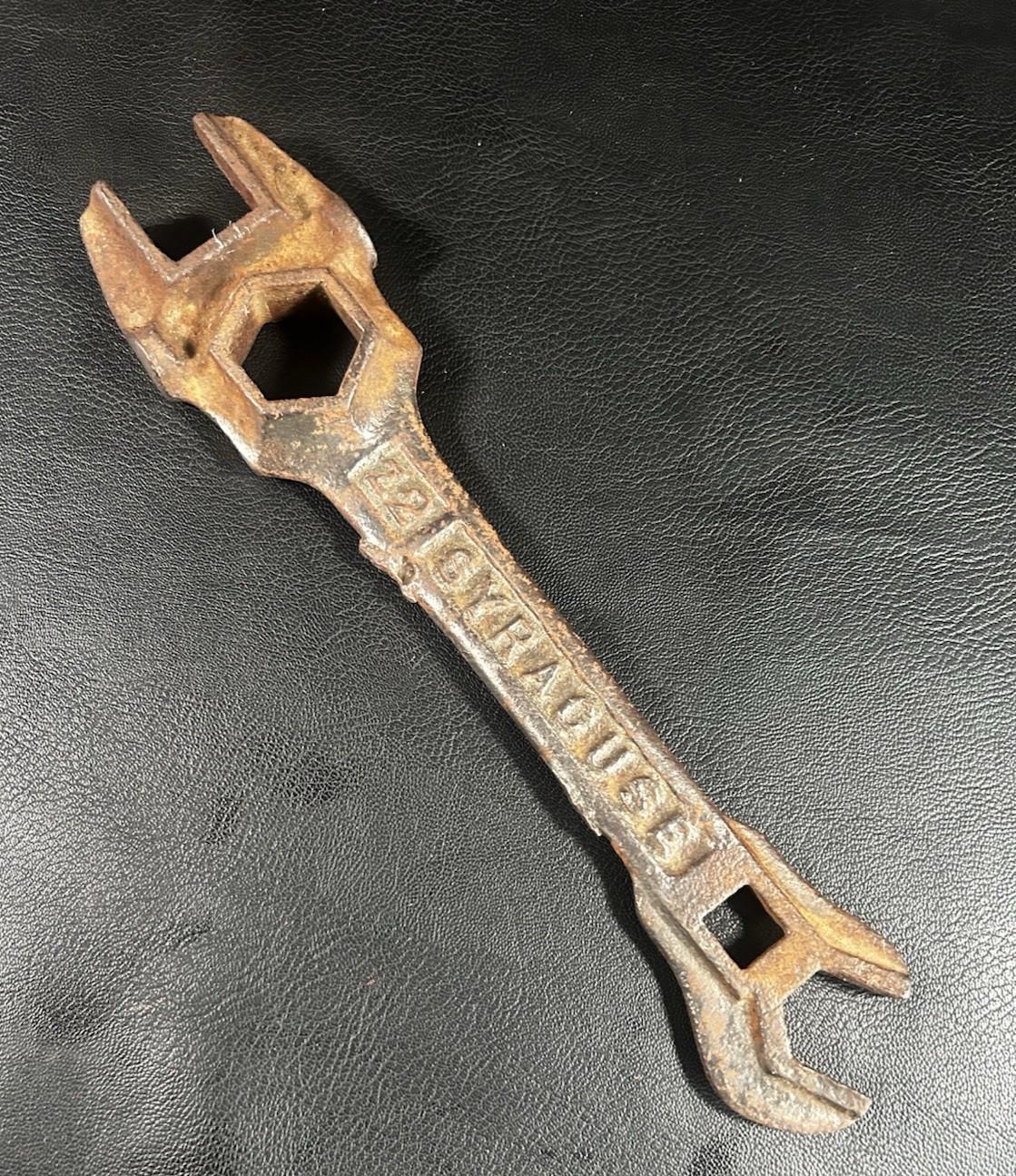 Antique Z2 SYRACUSE John Deere Plow Wrench Tool Farm Steampunk