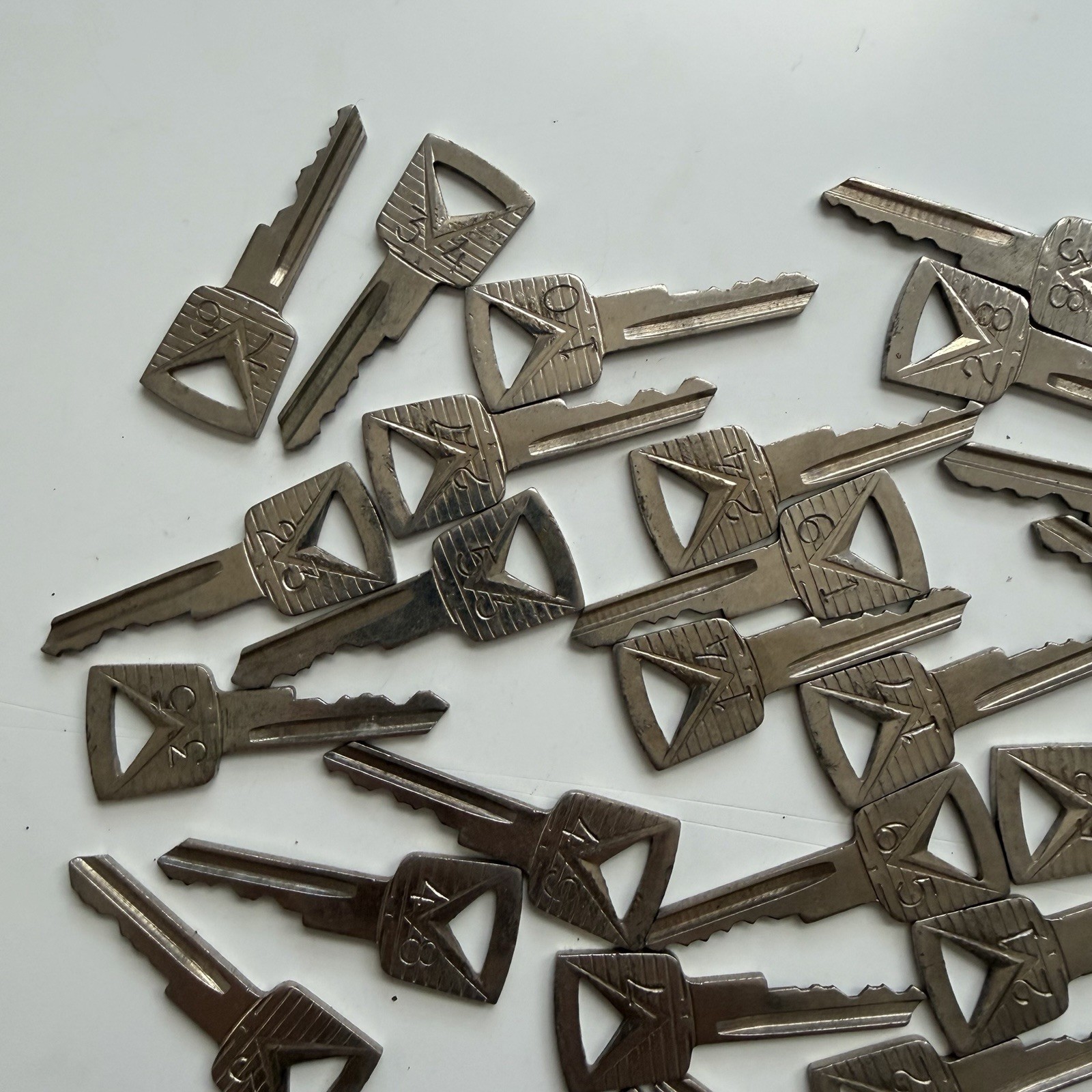 Lot of 46 Ford OEM Vintage Keys Locksmith Bulk Mixed Cuts Original Auto Keys