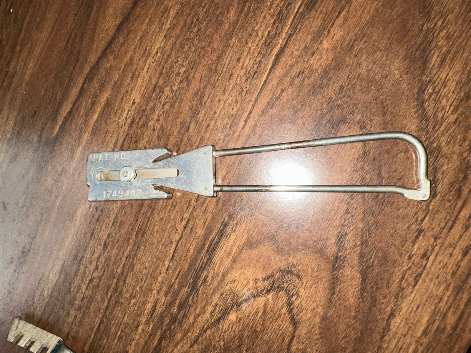 Vintage Apex Knife Sharpener-Glass Cutter Pat. #1749442, + 2- Glass Cutters