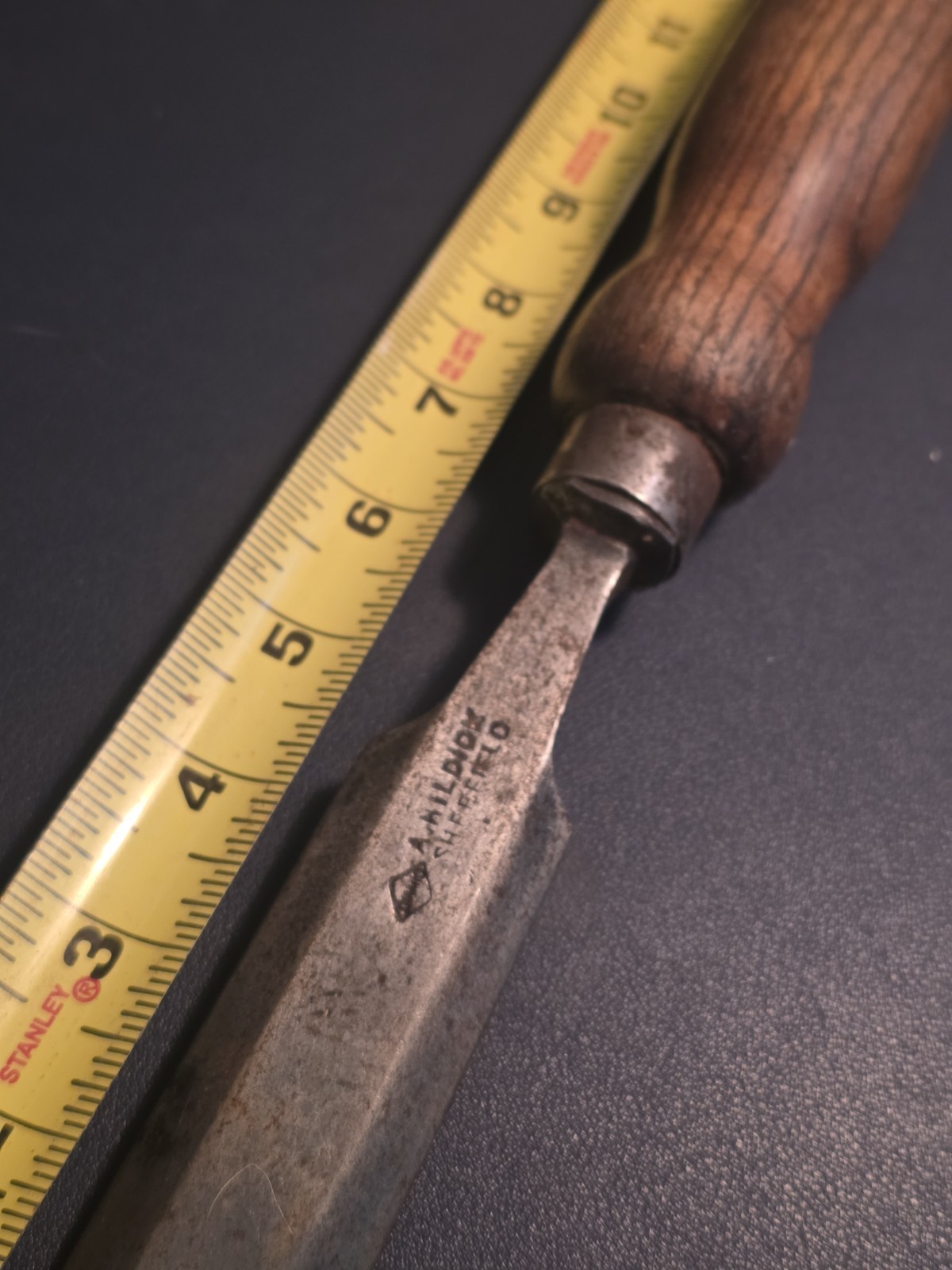 LONG 1-1/4″ Bevel Edge Mortice Timber Framing Chisel By Hildick Massive Tool