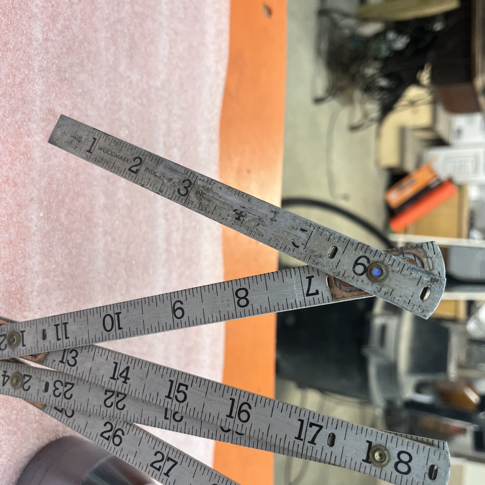 VINTAGE FOLDING RULER WOODMARK INDUTRIES 6-004A ALUMINUM CARPENTER TOOL 72”