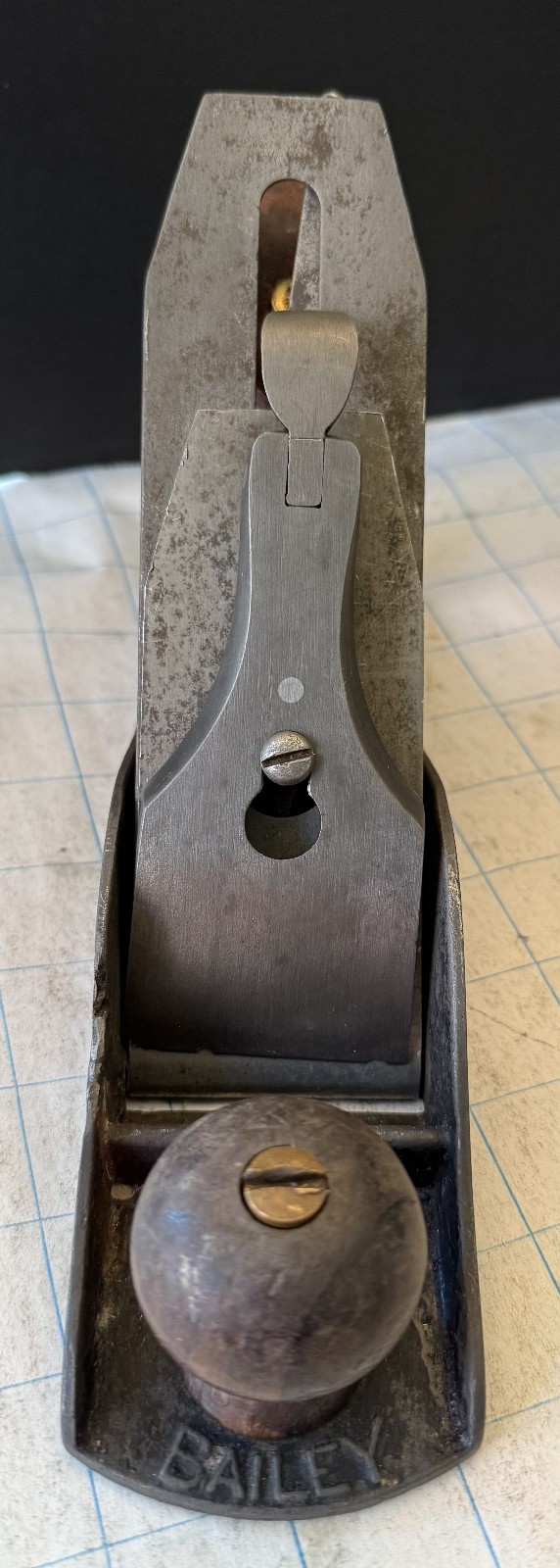 Antique Stanley Bailey No. 4C, Type 9, corrugated bottom smoothing plane