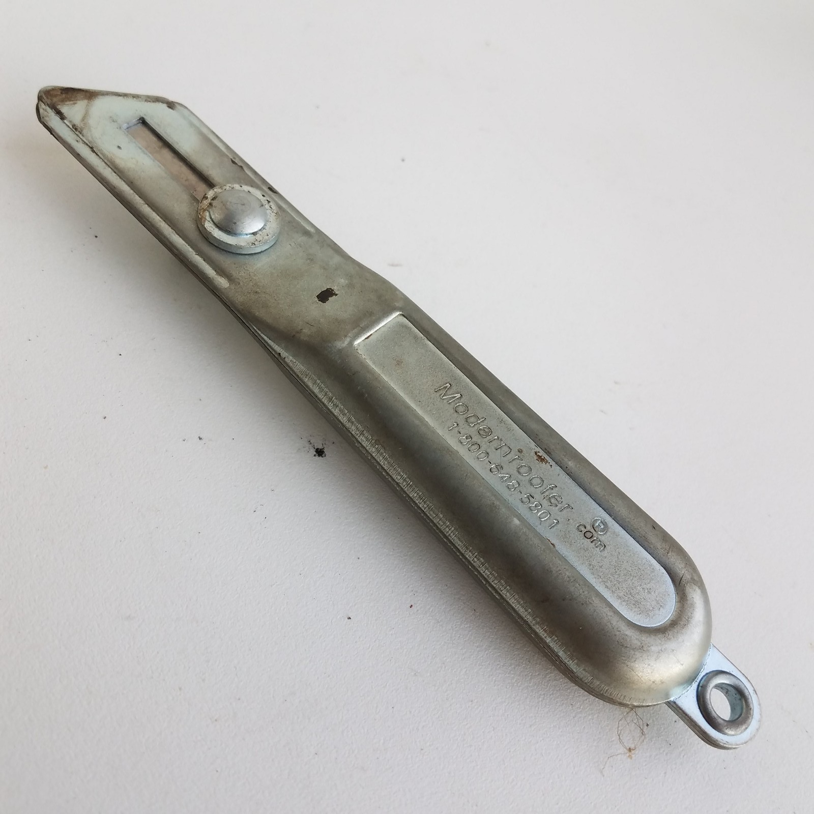 Vintage Modern Roofer Knife