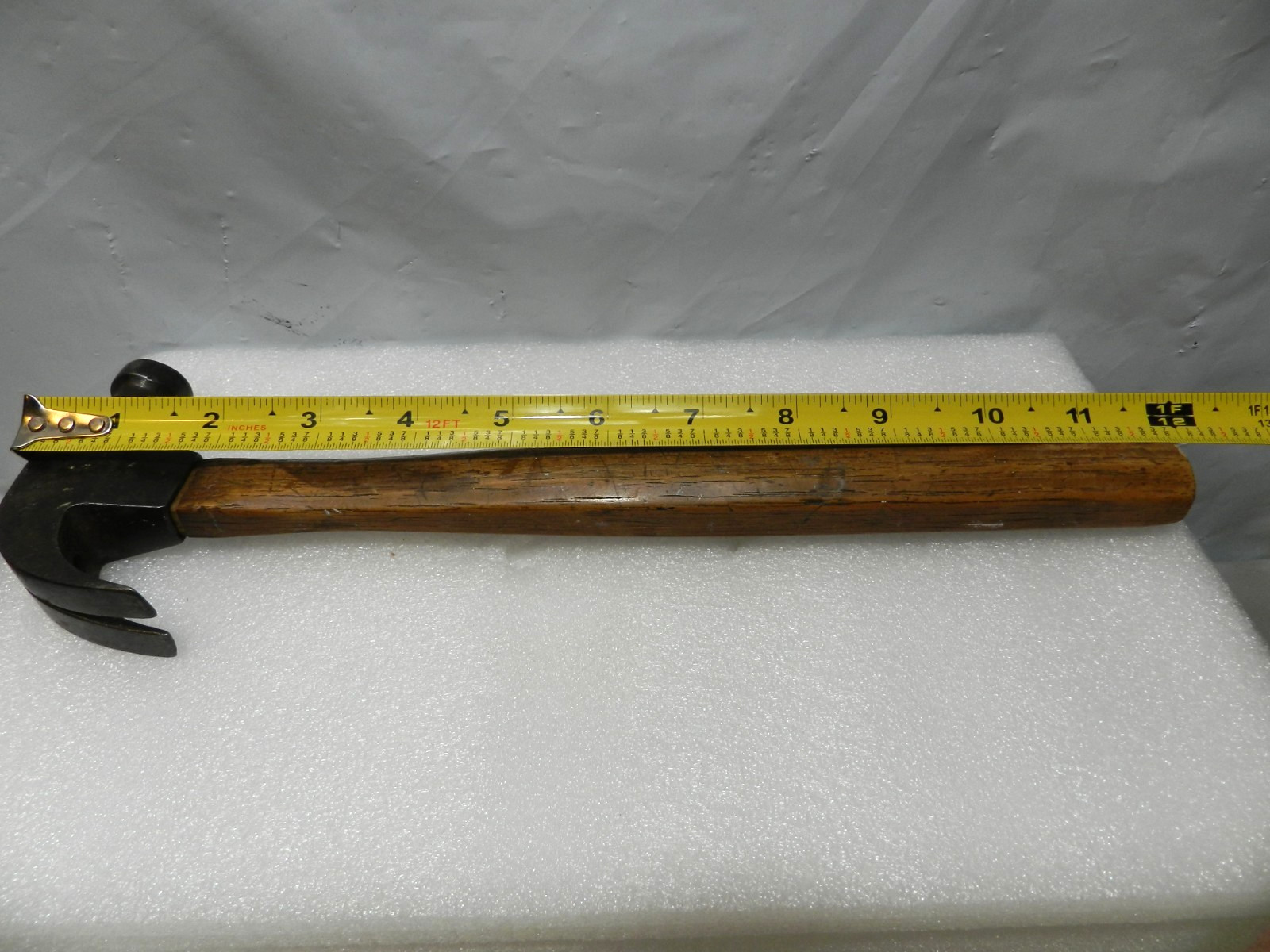 Vintage Blue Grass Belknap 13 oz. Claw Hammer Round Head Wood Handle H10S