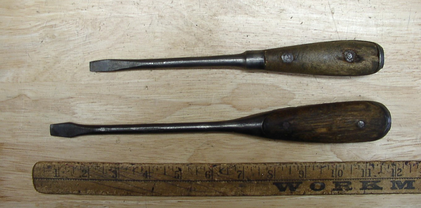 2 Antique Perfect Handle Screwdrivers,Lenox-10-15/16″,& ?? Tool Co.-9-3/8″,VGC