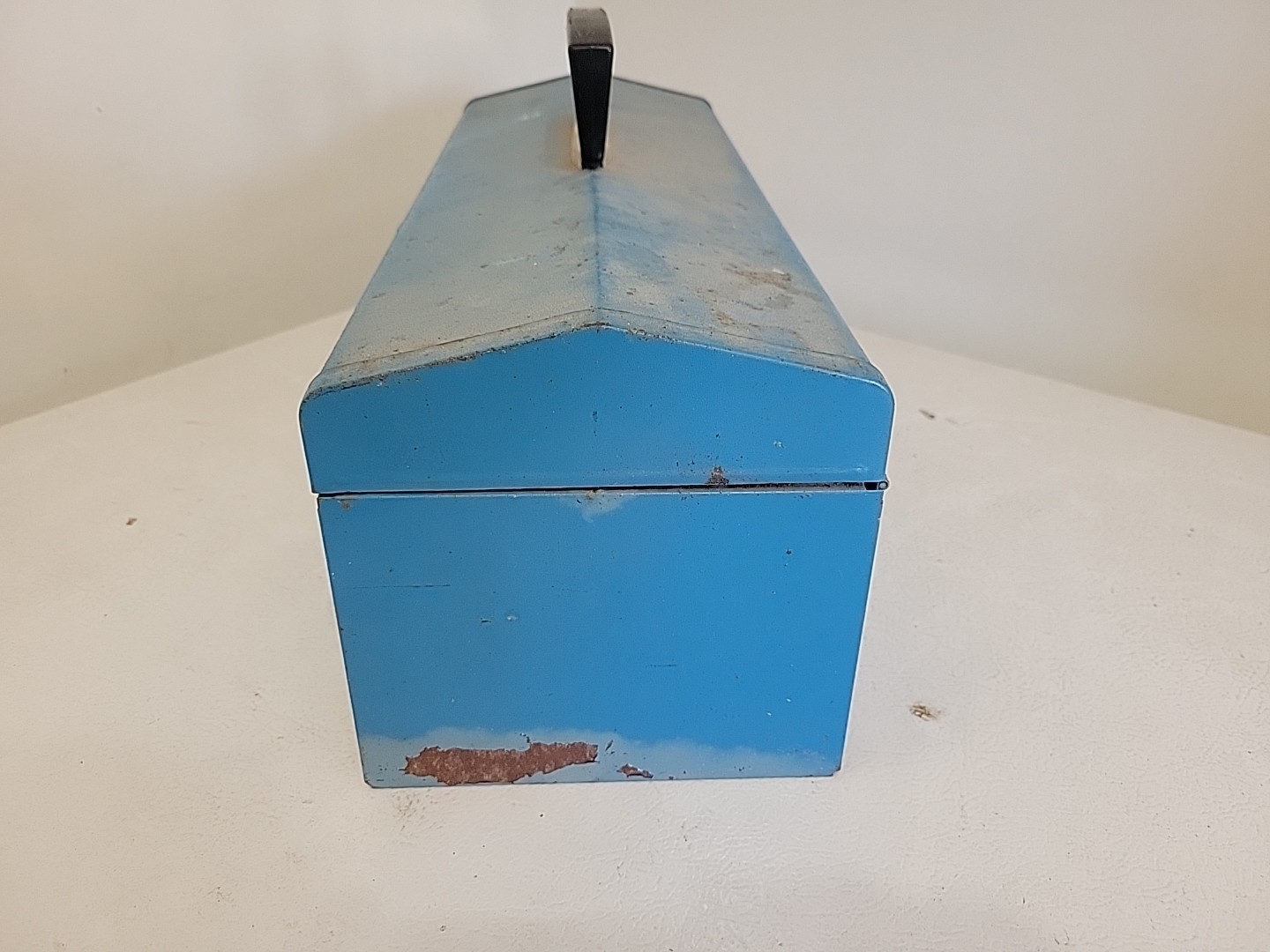 Vintage blue metal tool box with red tool tray 19 x7 x7