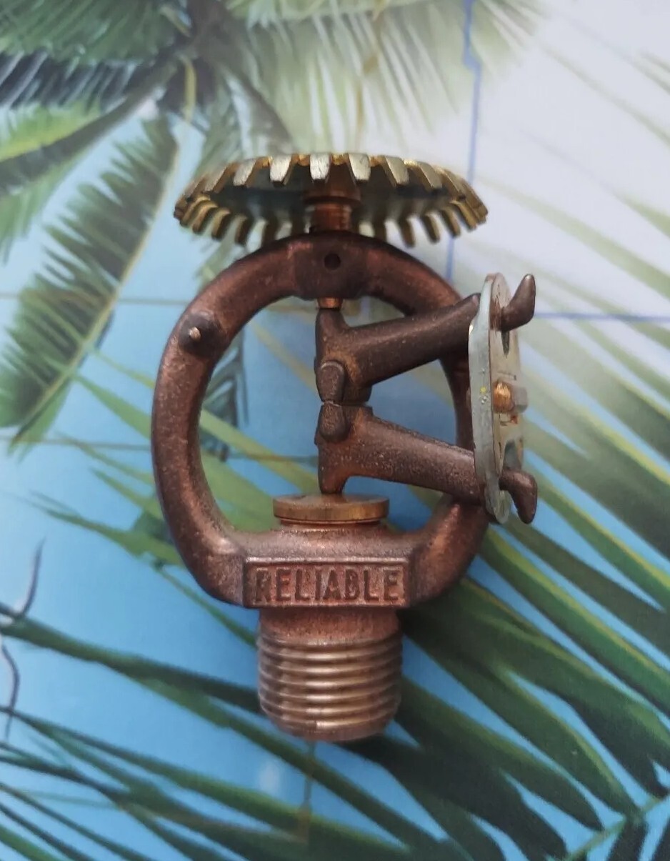 Vintage School Brass Fire Sprinkler SSU-C3 1968 Reliable Brand Sprinklers