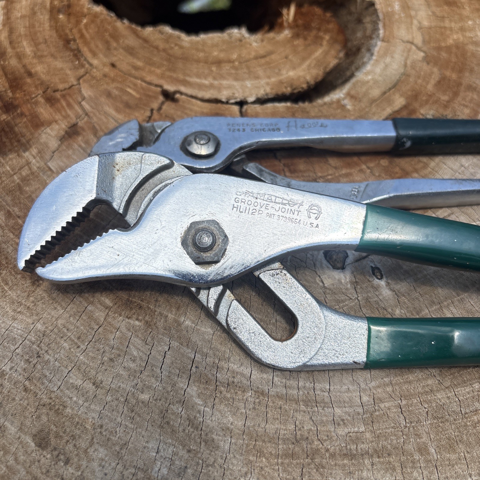 VTG DIAMOND ~ DIAMALLOY HORSESHOE HL112P ~ & PENENS #3243 WATER PUMP PLIERS