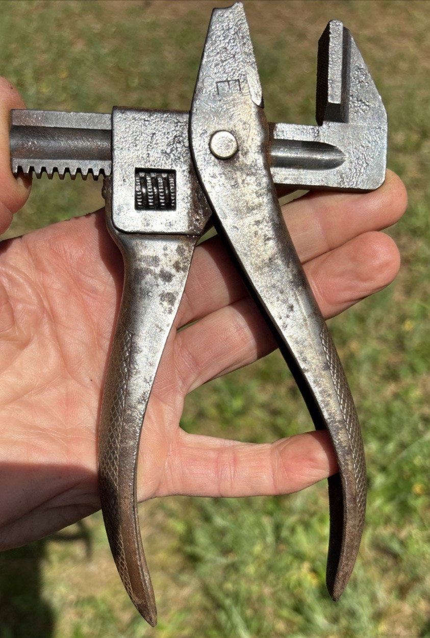 Lot of 20 Vintage Pliers/Wire Cutters/Lineman:Utica/J. Smith/Pexto/Eifel-Flash