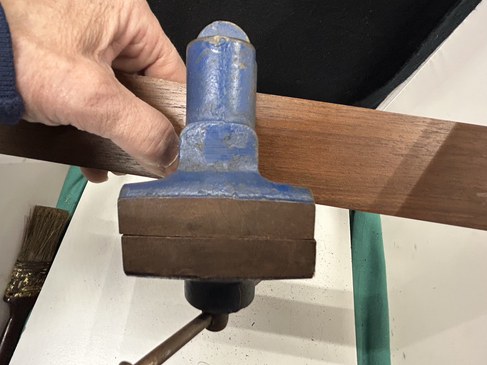 Vintage Blue Clamp On Bench Vise Hobby/ Jewelry/Machinist 2.2 Lbs
