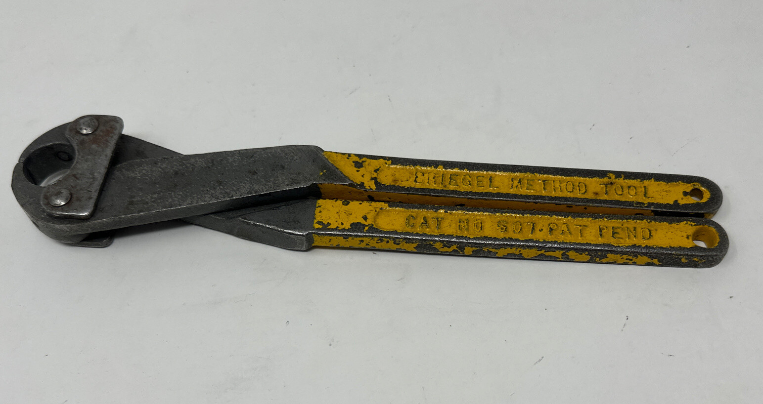 Vintage BRIEGEL METHOD TOOL CO No. 607 Conduit Crimping Tool (USED).