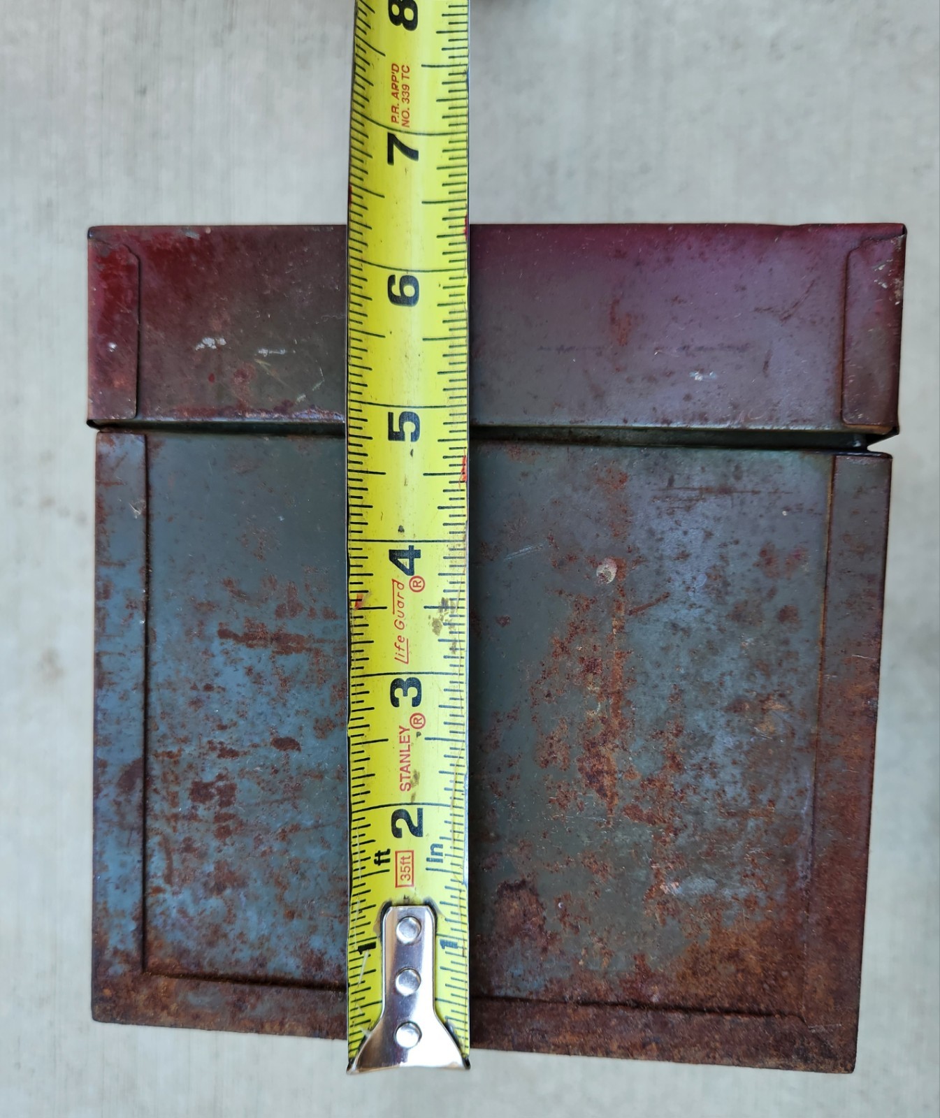 VINTAGE RUSTIC KENNEDY KITS BIGHORN LINE GREEN BROWN RUSTY TOOL BOX! MAKE OFFER!