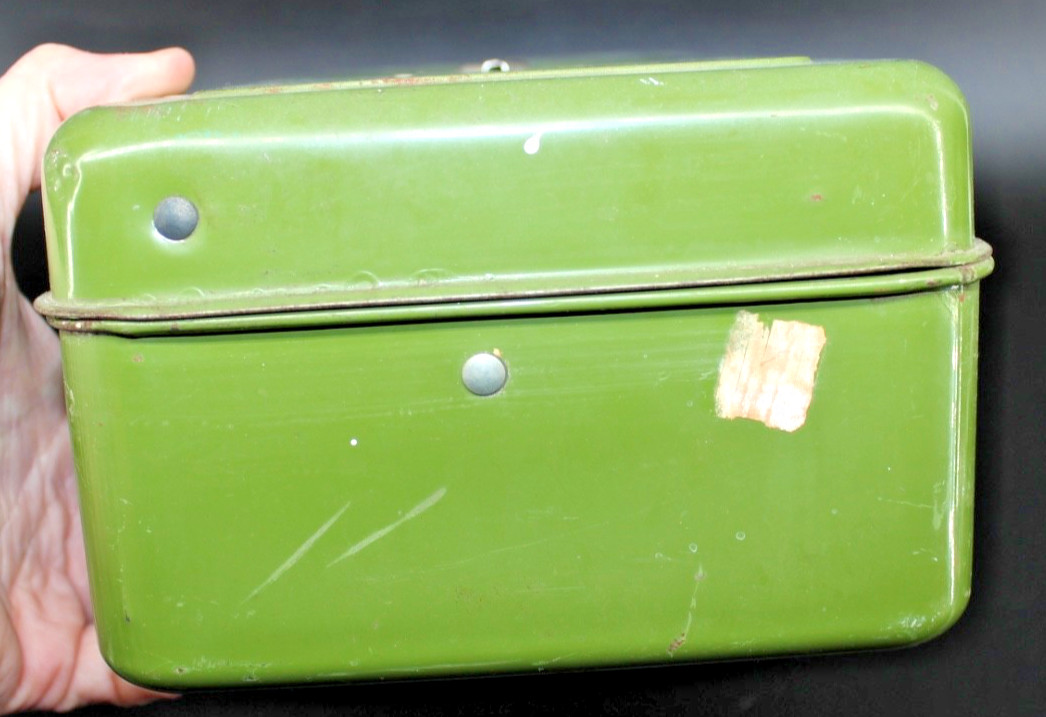 Avocado Green UNION Utility Box for Crafts / Tackle / Tools USA – 14″ x 7″ x 5″