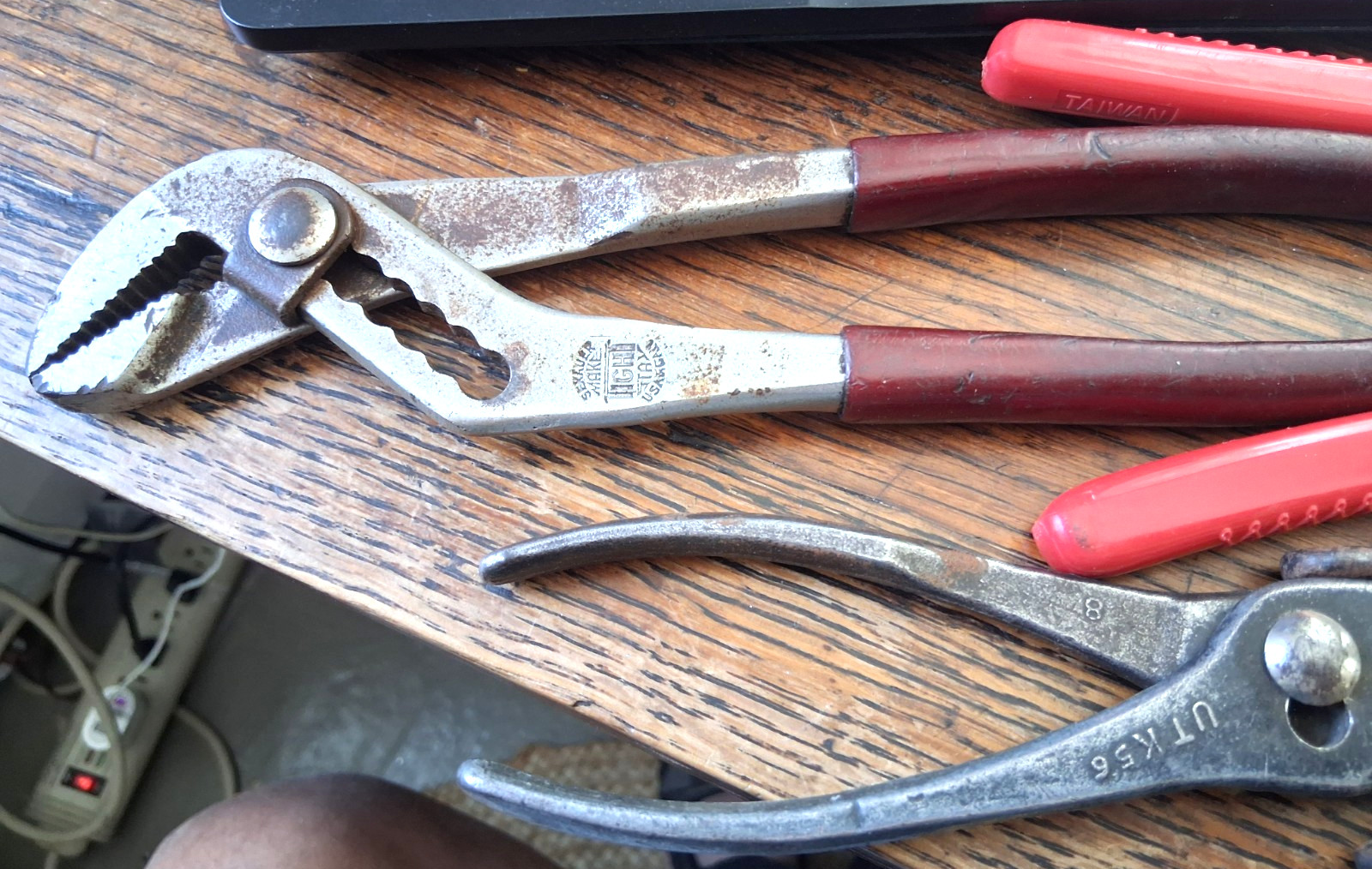 4 Vintage Multi Purpose Adjustable Hand Pliers Hammer Wrench Multifunction Tools