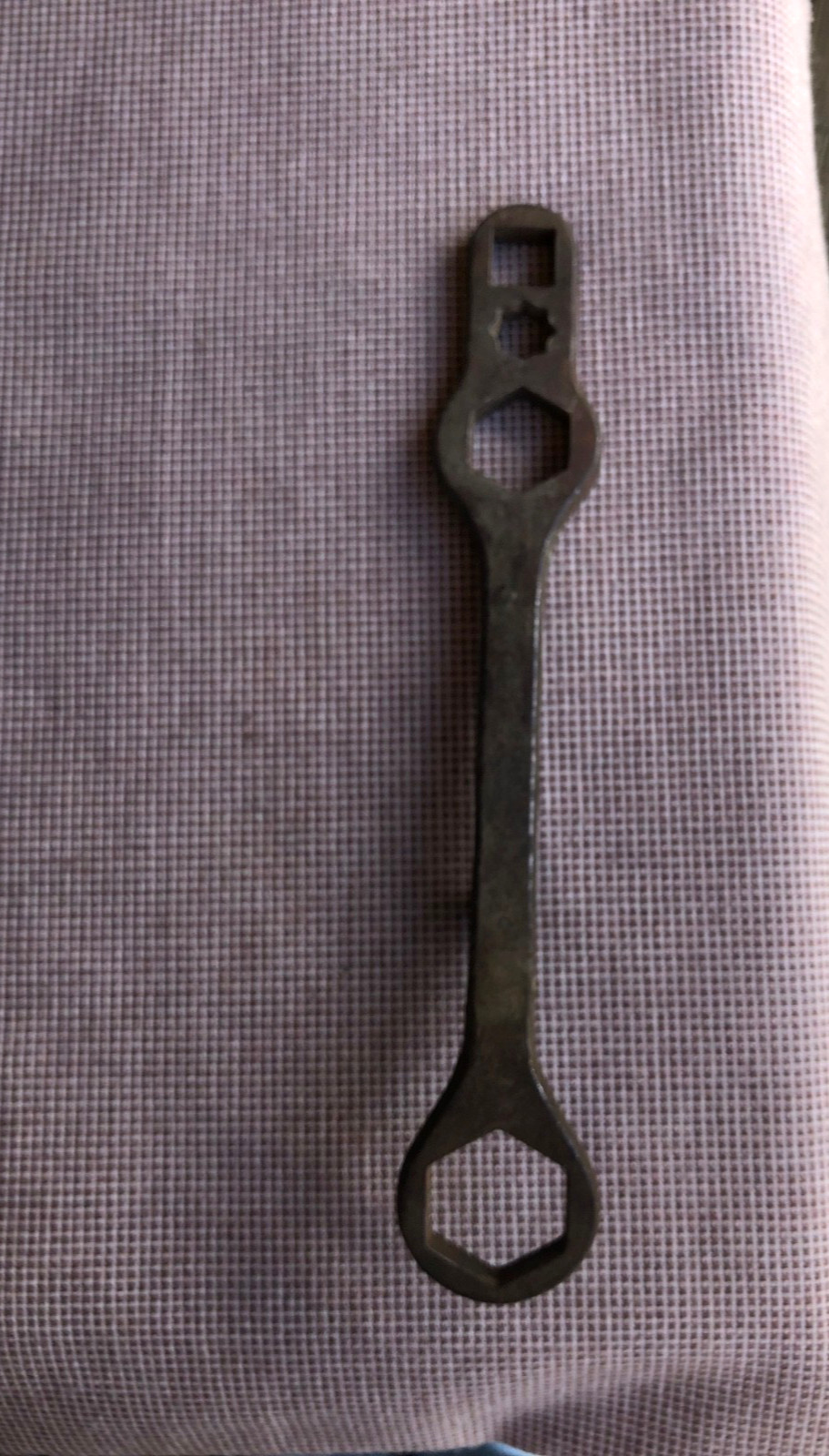 Antique Barcalo Buffalo Made for Early Ford. Automobiles Pat. 1,870,612