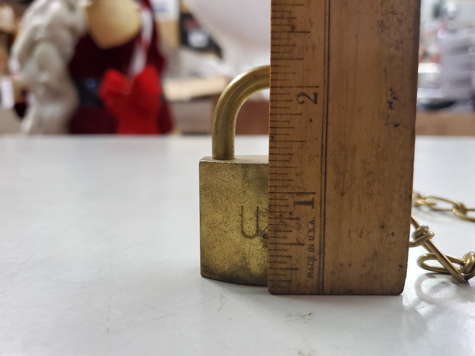 Vtg American lock company brass padlock US Military with two keys & chain w box