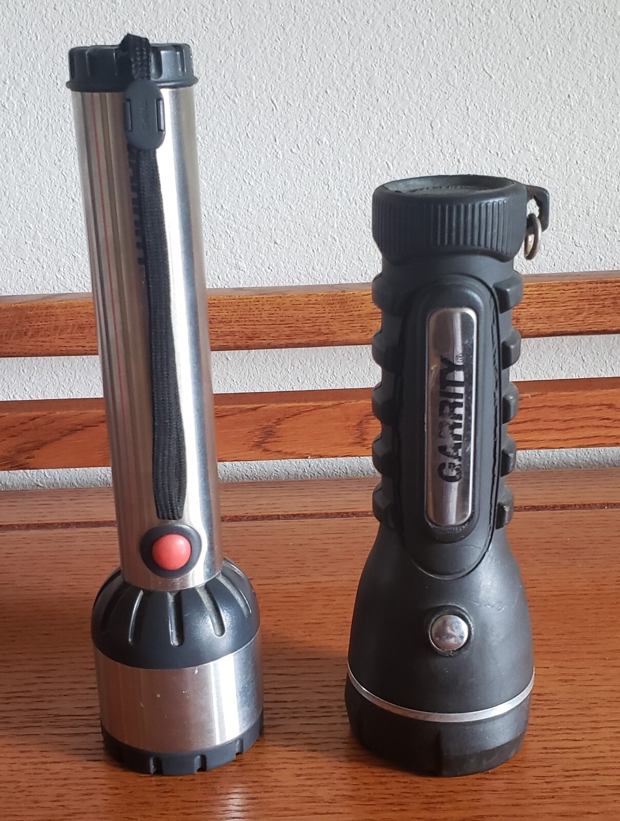 Garrity Flashlights Silver/Black Carrying Strap 10” Long Vintage Metal