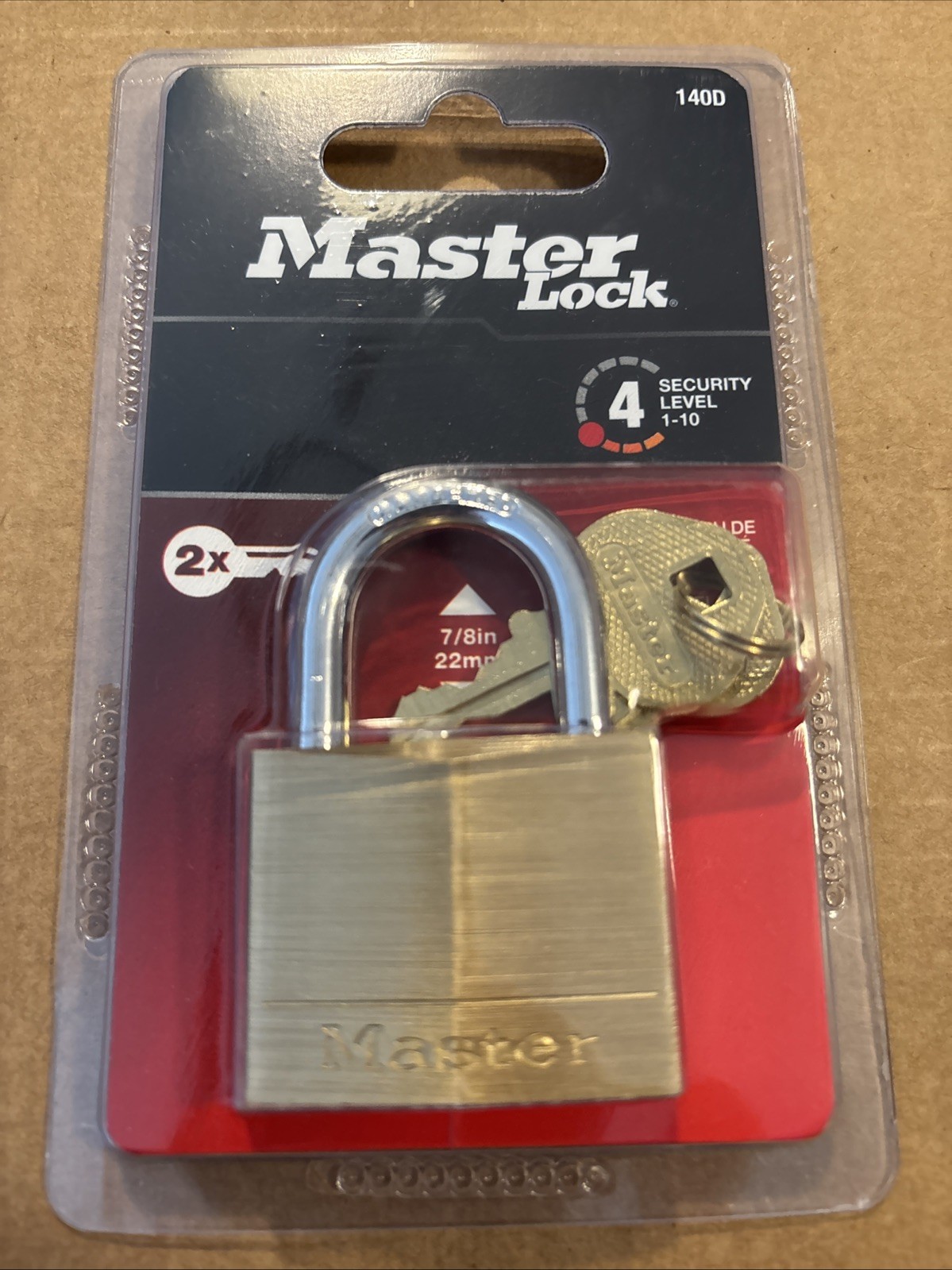 Master Lock Padlock with Keys, 140D Brand New