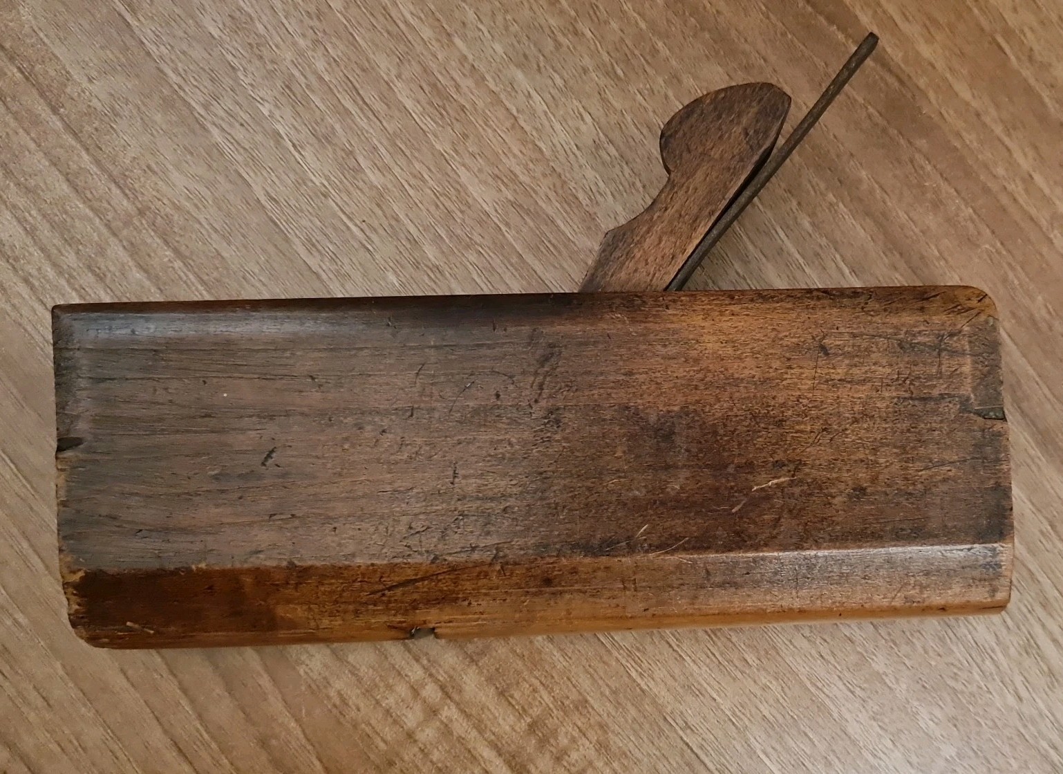 Wooden moulding plane 30mm wide skew Radius, Cowell & Chapman Newcastle