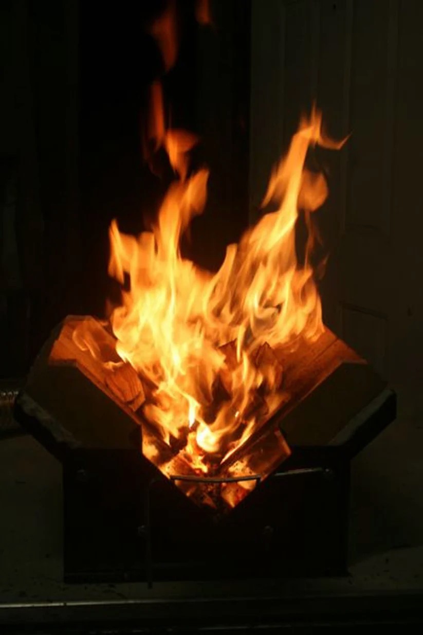 Whitlox Wood & Charcoal Fired Forge with Stand