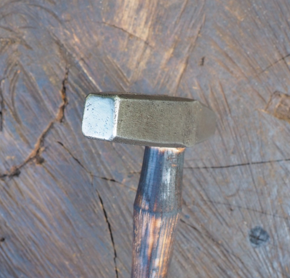 ODD 2.7LB SQUARE FACE “BOILER MAKER” RIVET PEIN HAMMER BLACKSMITH ANVIL VINTAGE