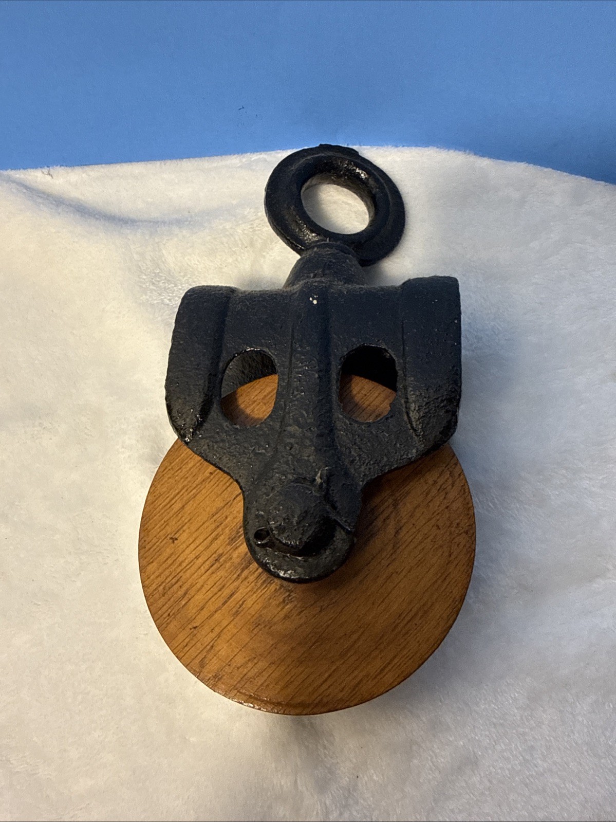 Antique Cast Iron Pulley with Wooden Wheel 8″ Farm House Decor