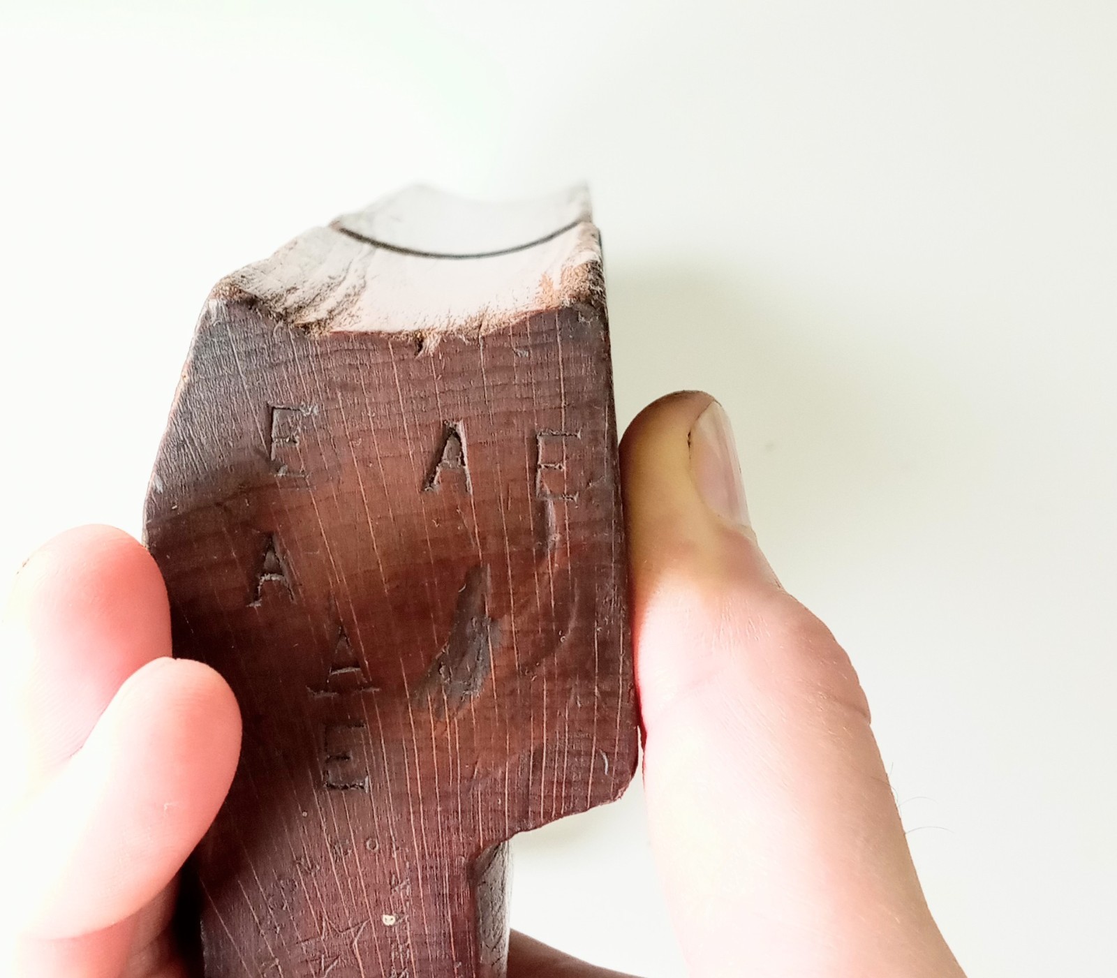 Antique Auburn Tool Co. New York Wooden Molding Plane Marked 18, No.180, AE