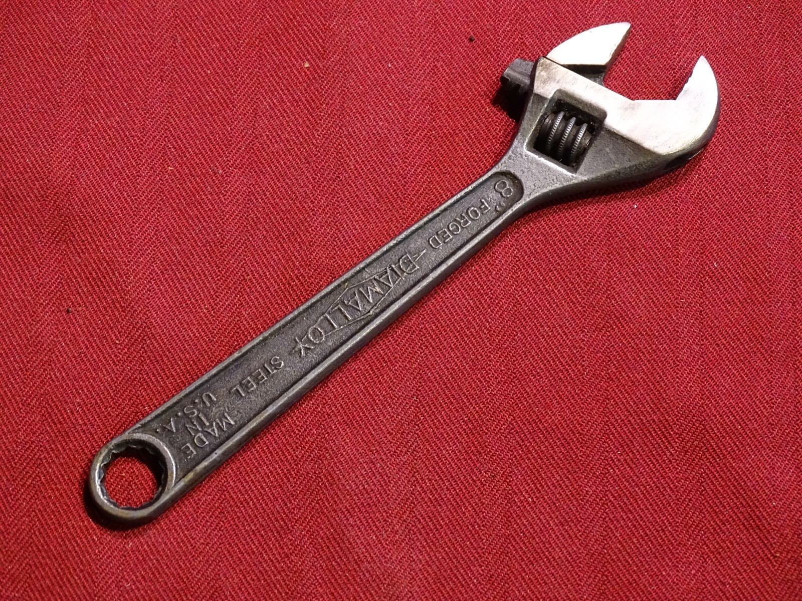 Diamond Calk Horseshoe 8″ Adjustable Wrench Crescent Style With 9/16″ Box End