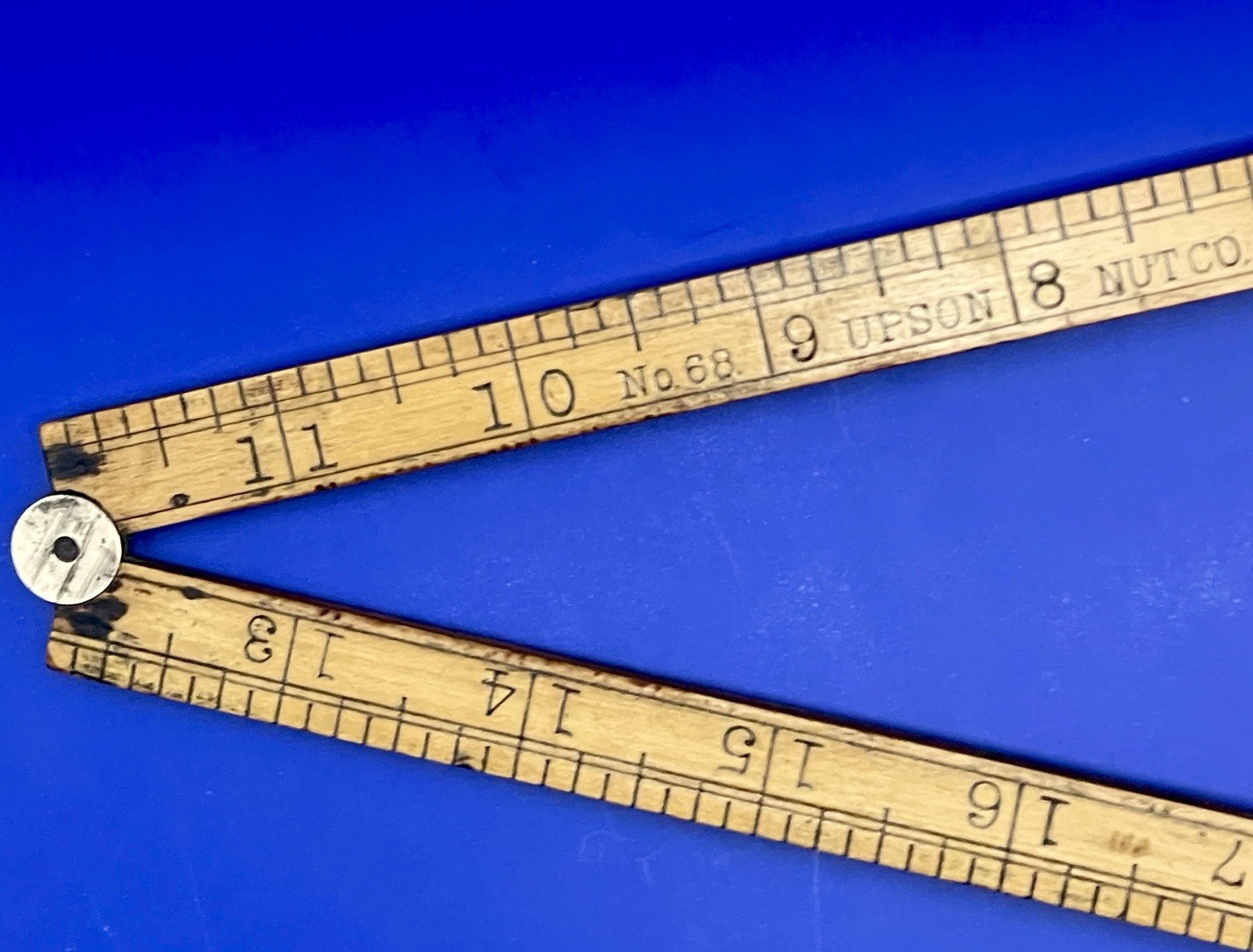 FINE Vintage Upson Nut Co No 68 Boxwood & Brass 24” Folding Rule