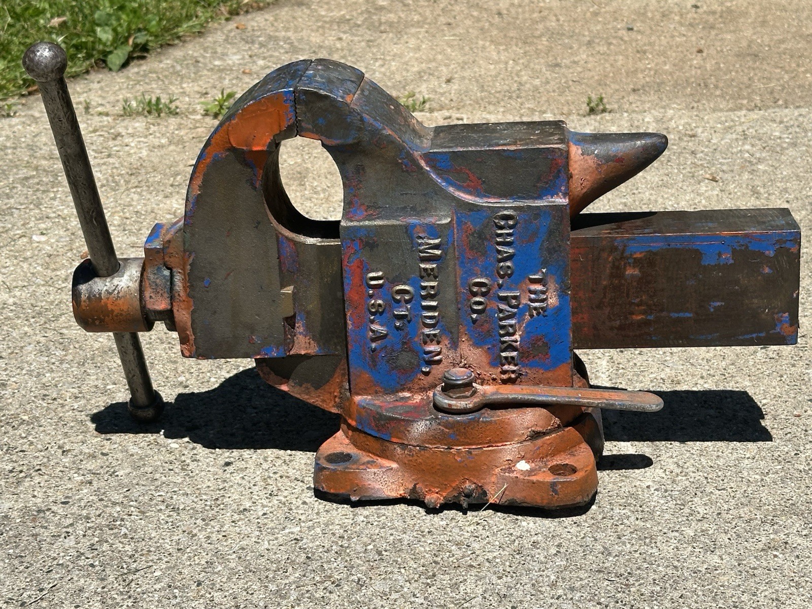 Chas Parker No 994 Bench Vise Swivel Base Anvil 4” Jaws Wrench Handle c1925 86Lb