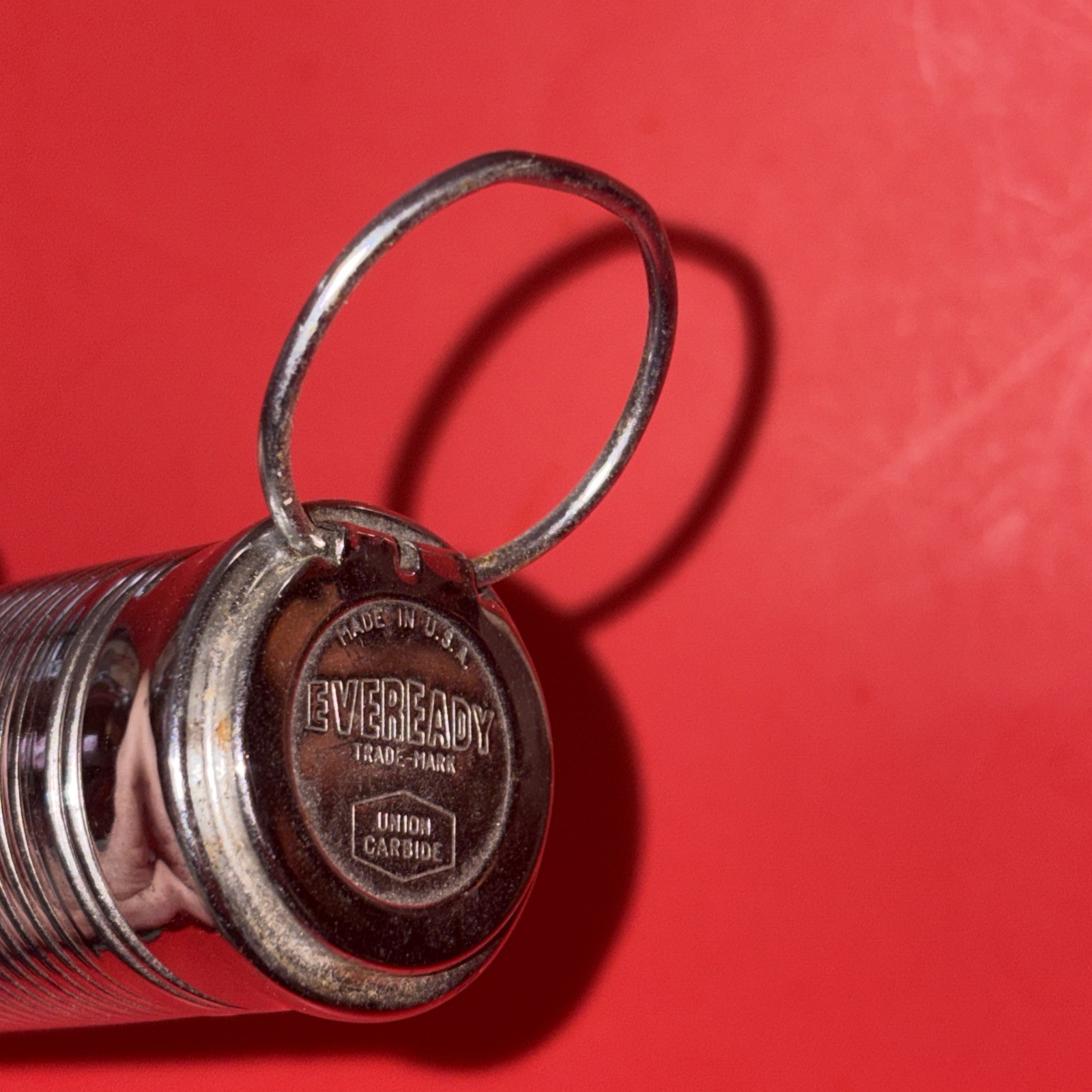 Vtg Eveready Captain Chrome Ribbed Flashlight Takes 2 C Batteries USA