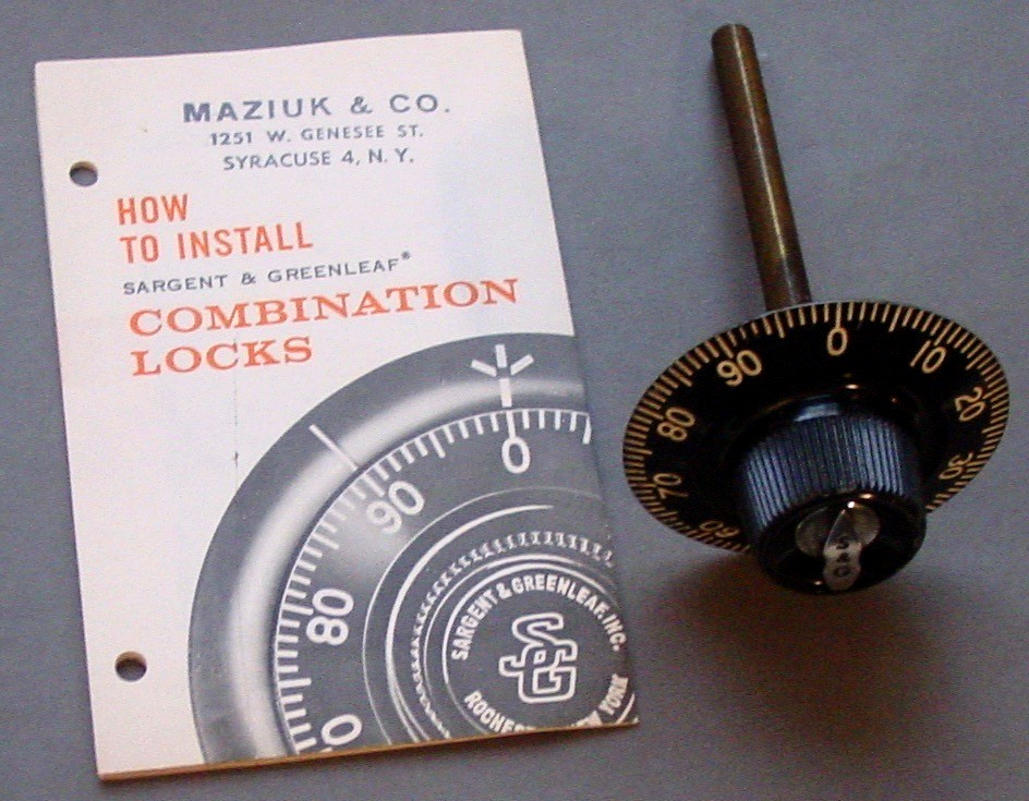 Vintage SARGENT & GREENLEAF MP COMBINATION LOCK DIAL KNOB SPINDLE PARTS S&G USA