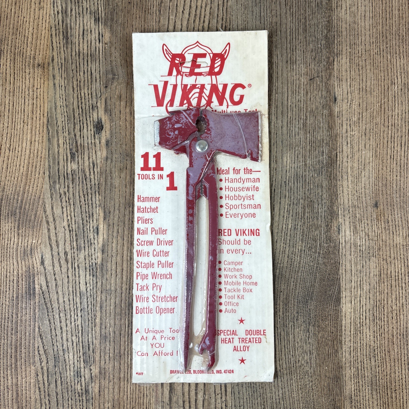 Vtg Red Viking Multi Tool Fencing Pliers Hatchet Hammer Unused in Package Smith