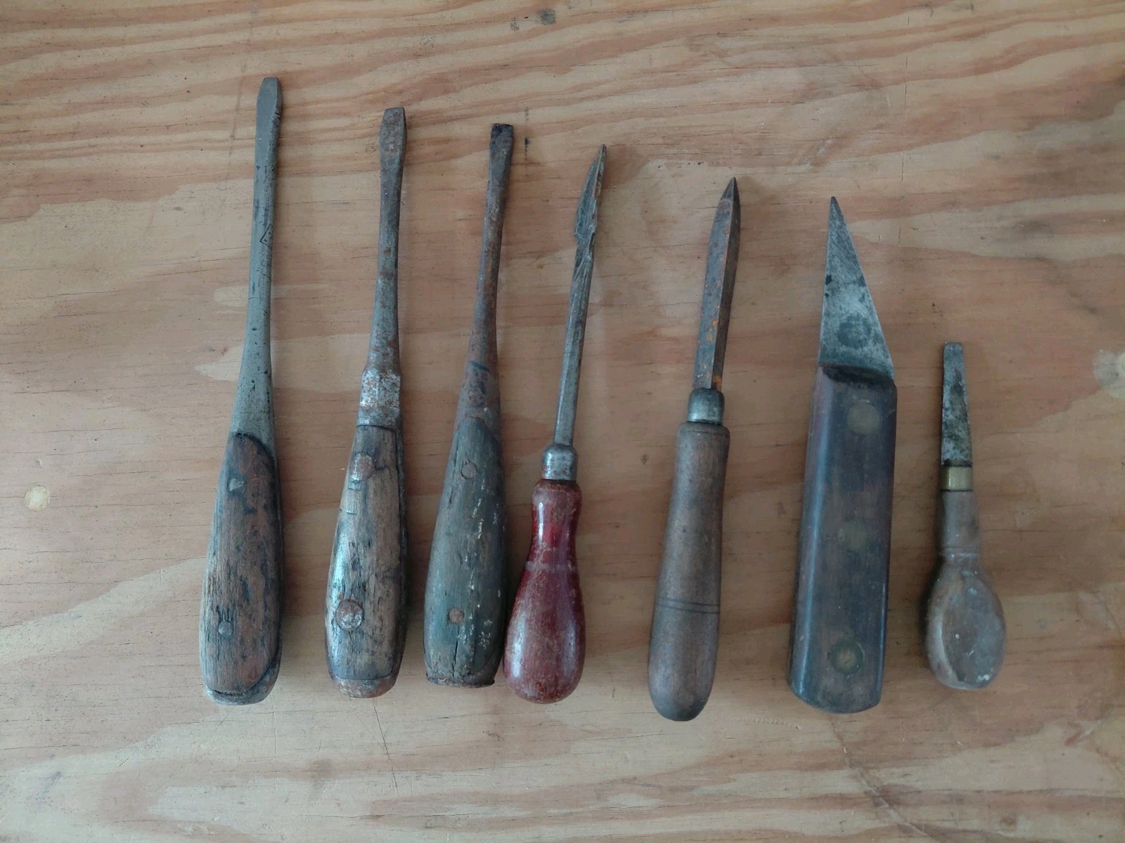 Vintage Lot Flathead Wooden Screwdrivers Misc Tools