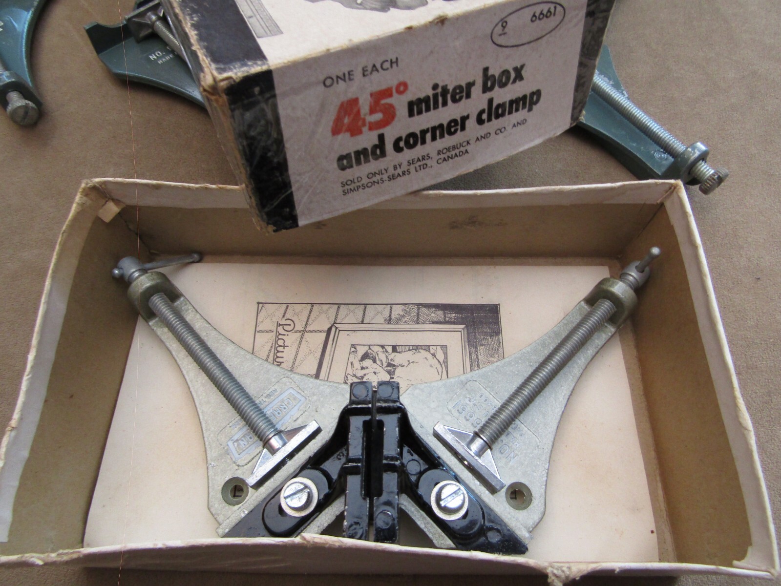VINTAGE CRAFTMAN NO.9-6666 & 6661 45° PICTURE FRAME & MITRE BOX CORNER CLAMP SET